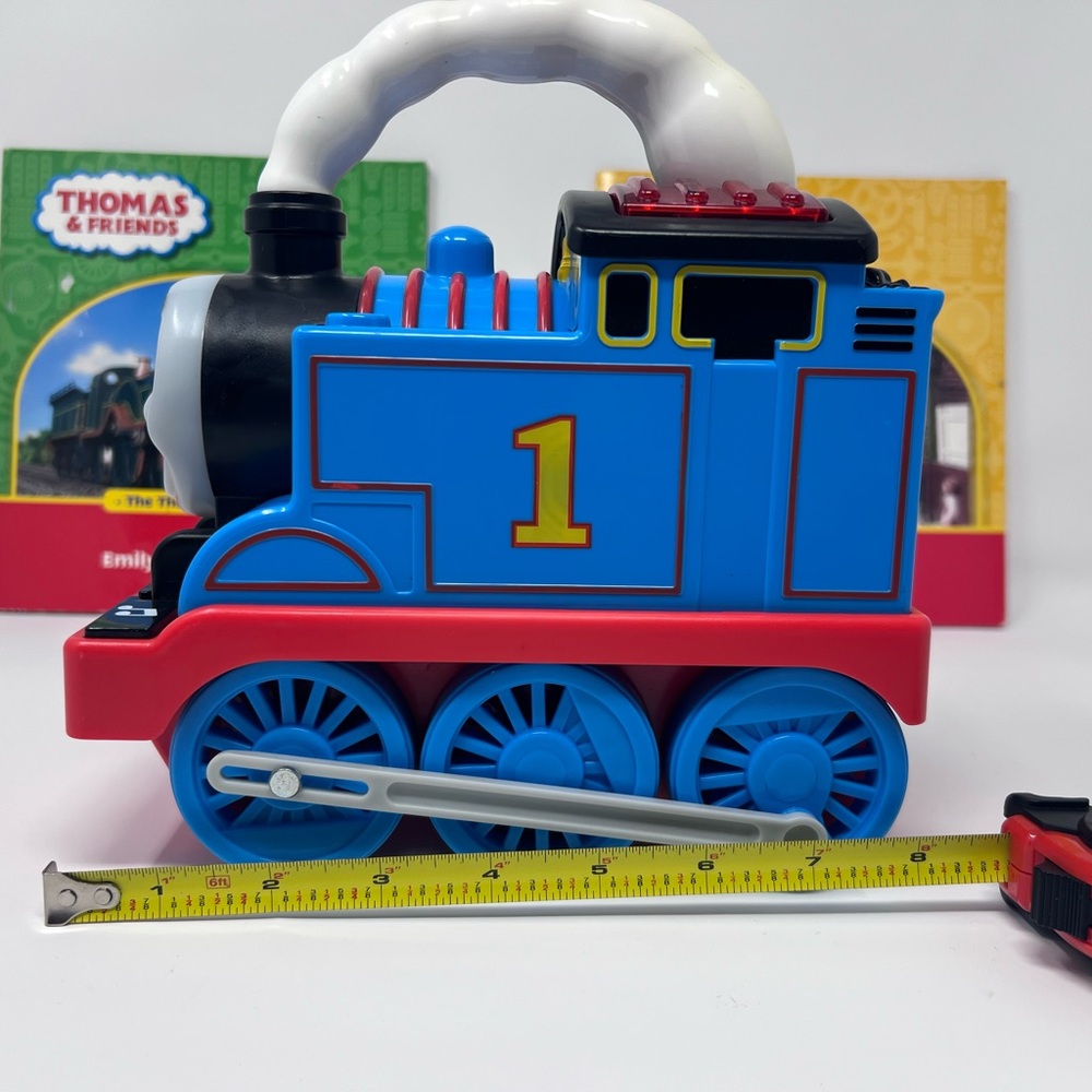 Thomas & Friends push lights and sound train - Picture 7 of 9